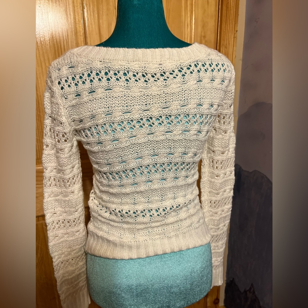 Sweater - Picture 2 of 6